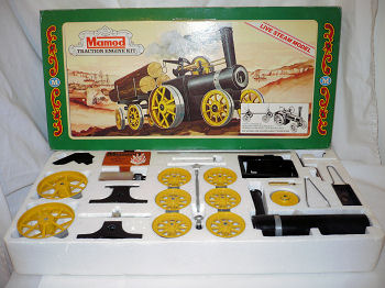 Mamod TWK1 steam traction engine kit.
